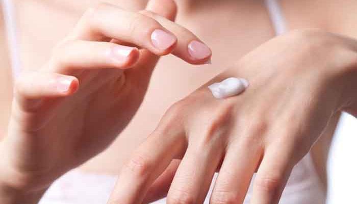 5 tips to take care of your hands during summer