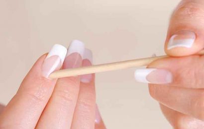 Steps to take care of your nail cuticles