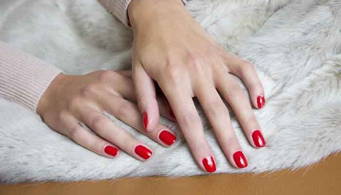 How do you apply semi-permanent organic nail polish?